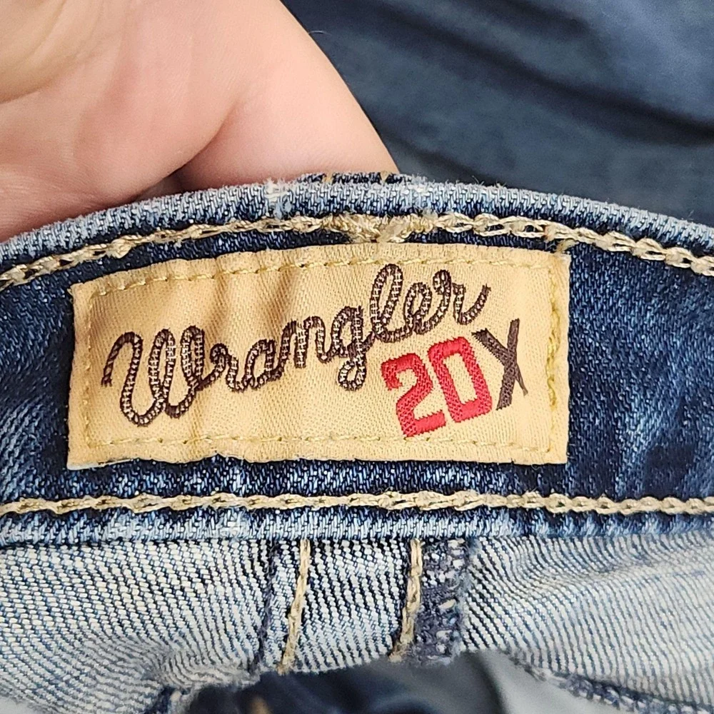 Wrangler 20X Vintage Boot Jeans Mens 33x32 Blue Medium Wash Bootcut Denim